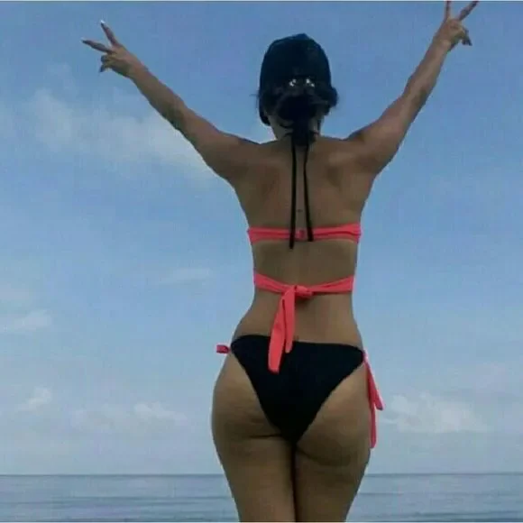 New...green  two pc  woman swimsuit - Picture 5 of 6